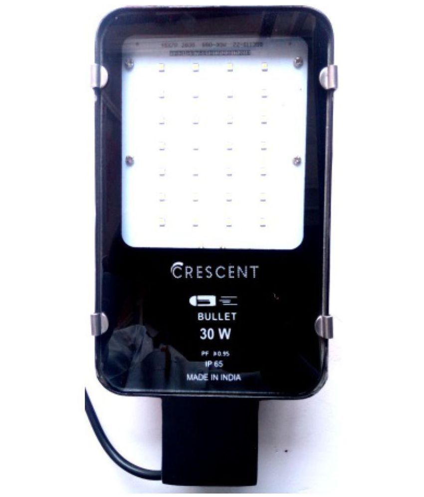 crescent led street light