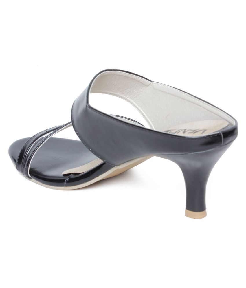 black kitten heel shoes size 4