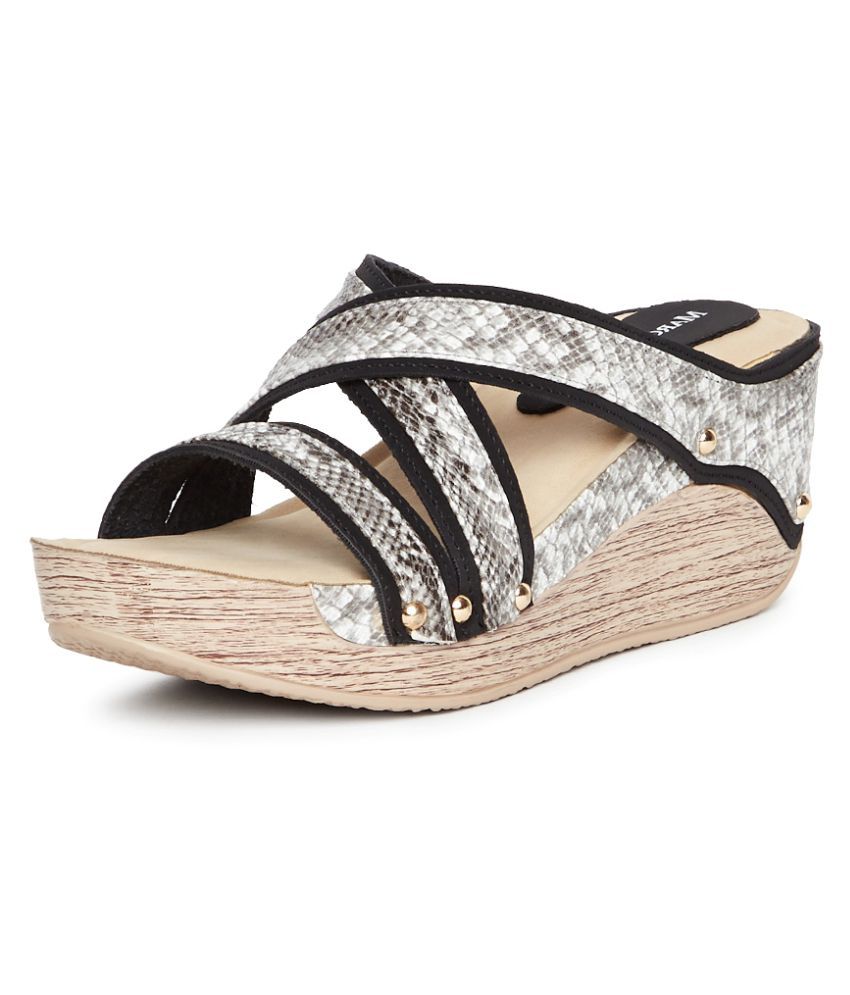 marc loire wedges
