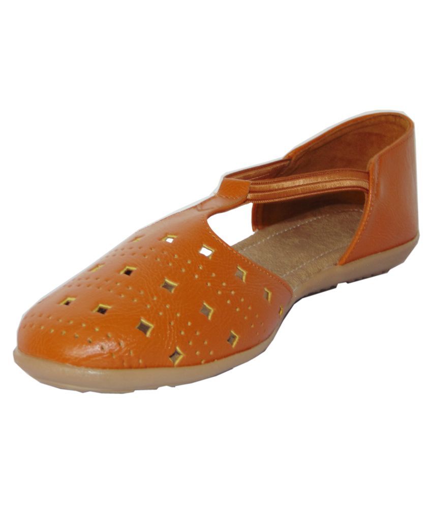 Foot Multi Color Lifestyle Shoes Price in India