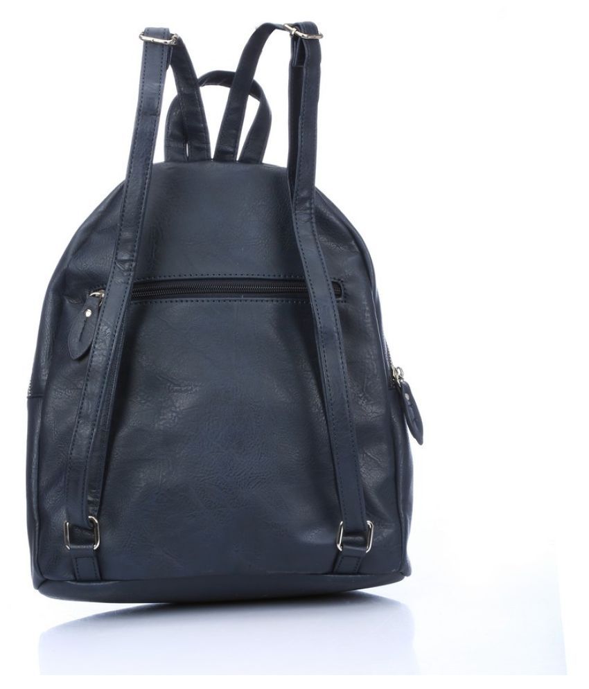 caprese backpack flipkart