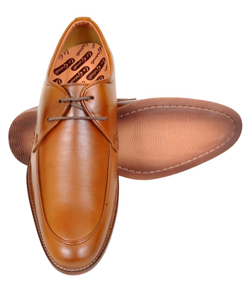 Lee Grain Outdoor Brown Casual Shoes - Buy Lee Grain Outdoor Brown