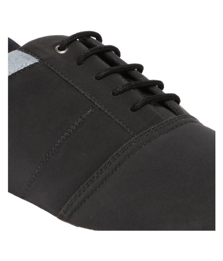 roadster black canvas shoes