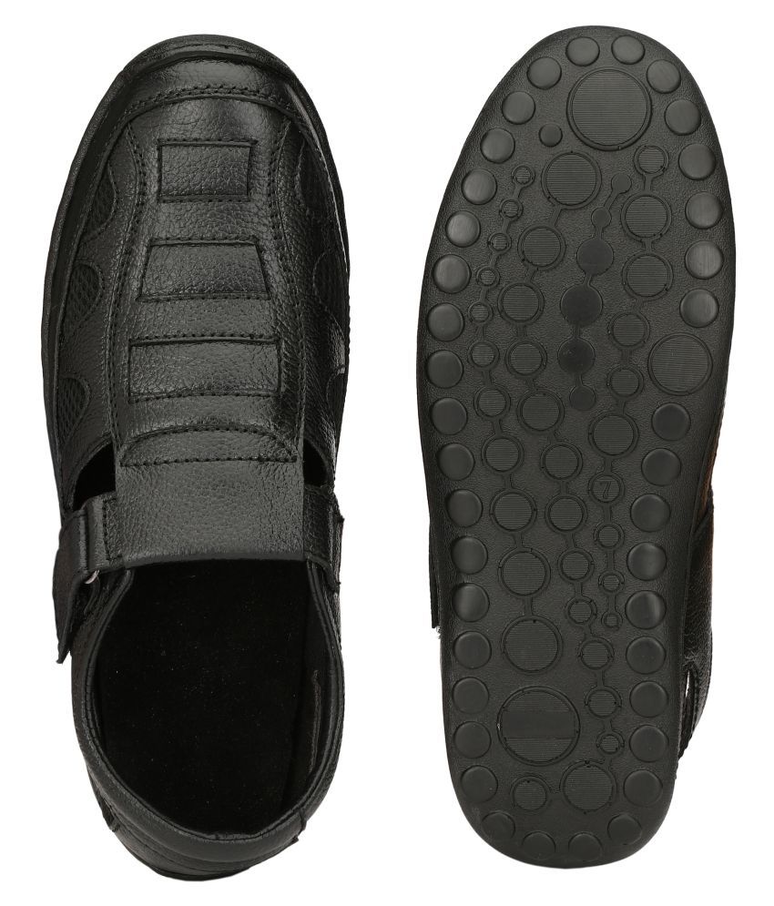 sandals with leather footbed