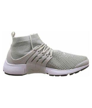 nike air presto shoes price in india