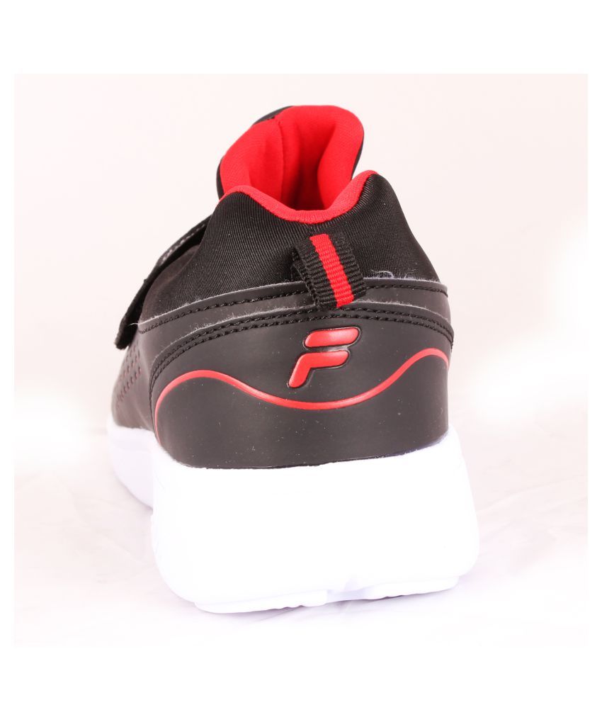 fila trainers size 4.5