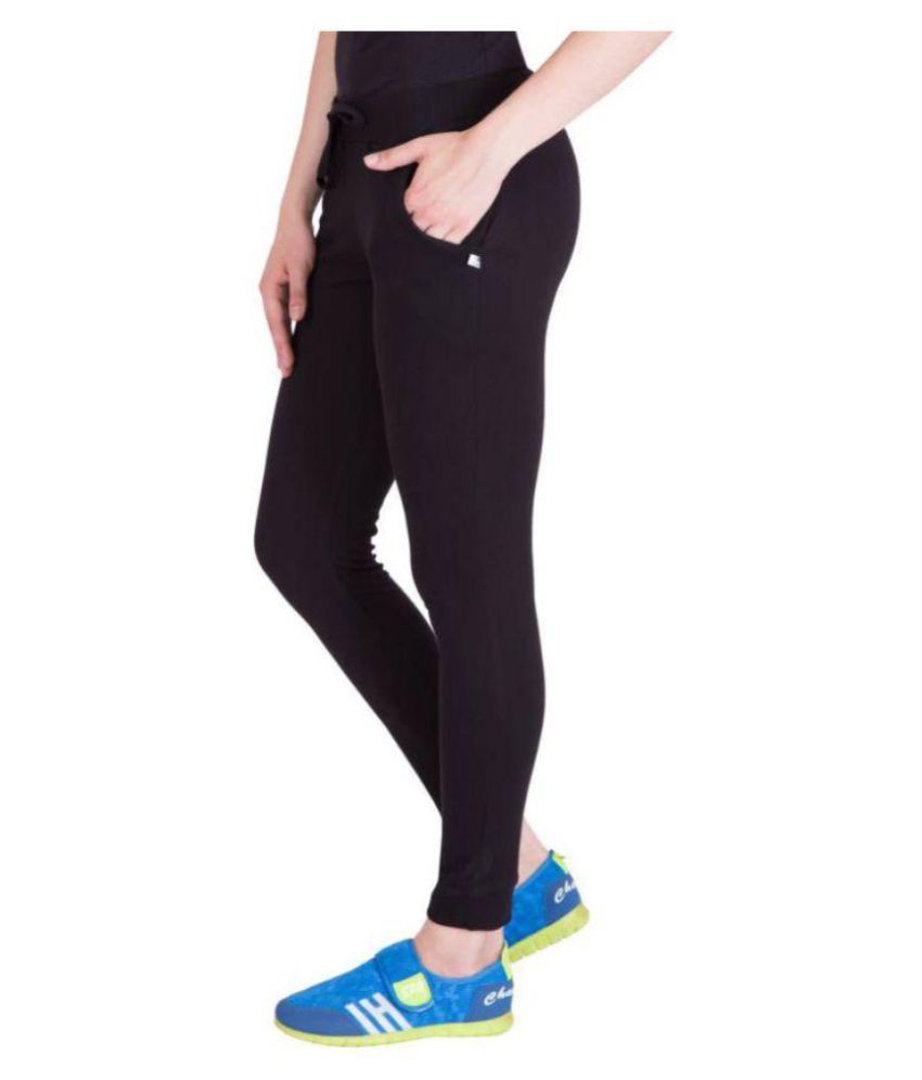 nike track pants woman