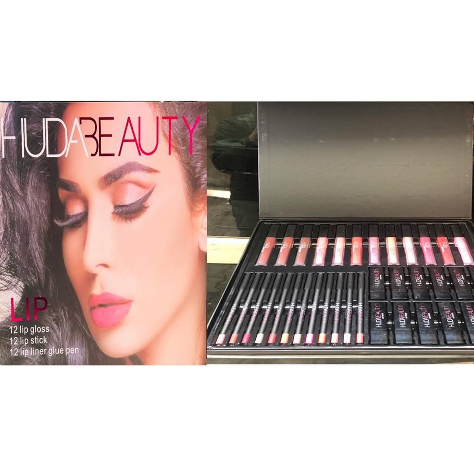 lip gloss and liner set