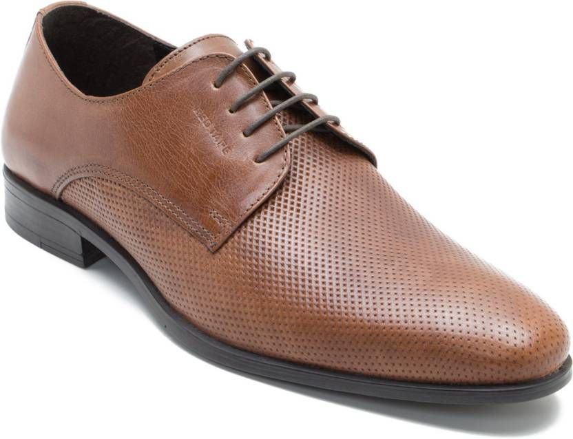 red tape oxford shoes in patent leather