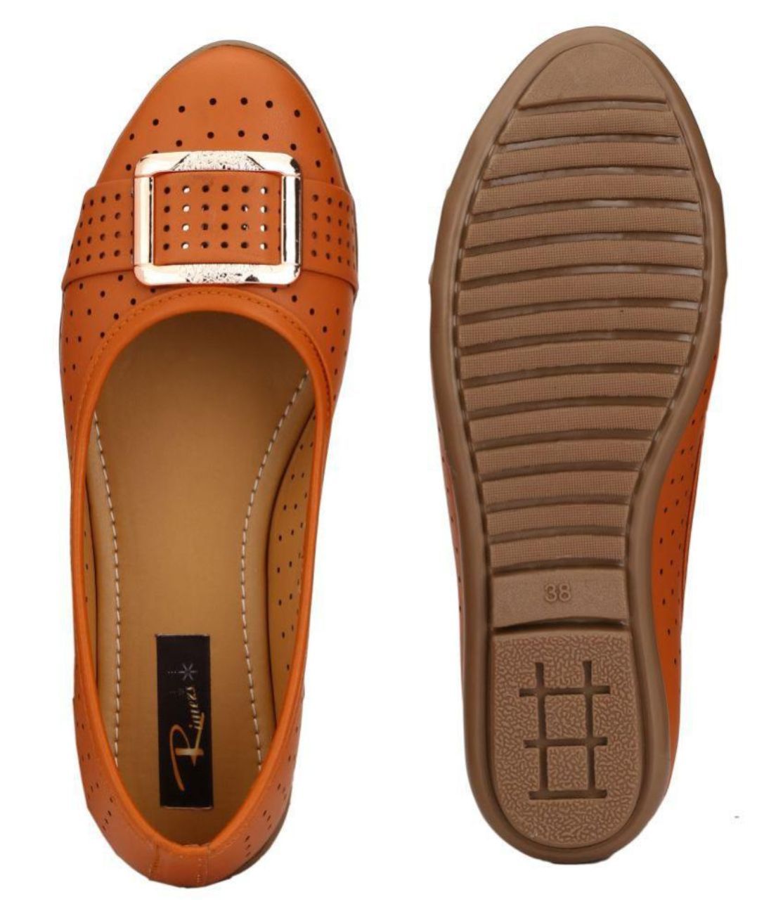 tan ballerinas