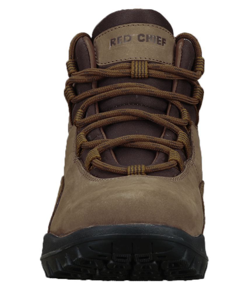 red chief trekking and hiking shoes