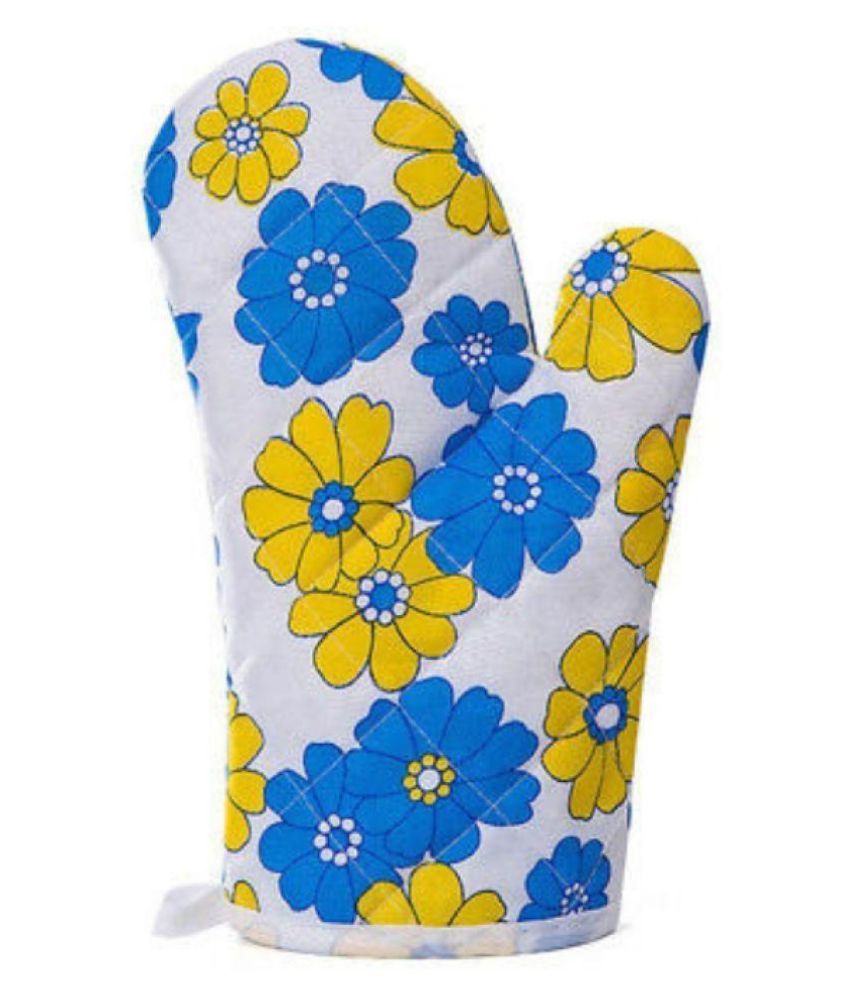 Microwave/Oven Gloves - 1pc: Buy Online at Best Price in India - Snapdeal
