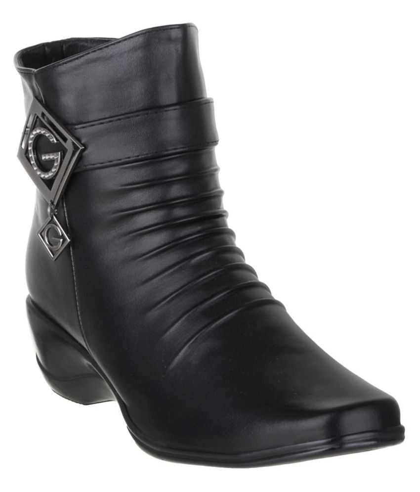 Shuz Touch Black Ankle Length Formal Boots Price in India- Buy Shuz ...