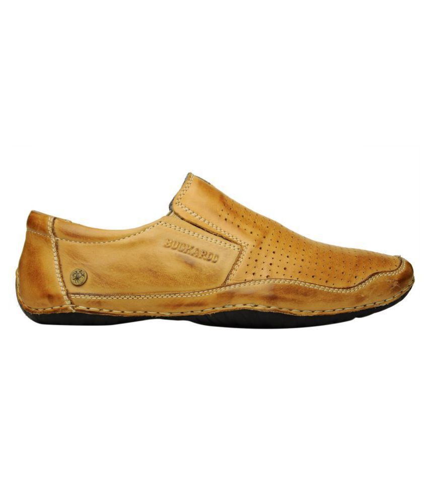 buckaroo tan loafers