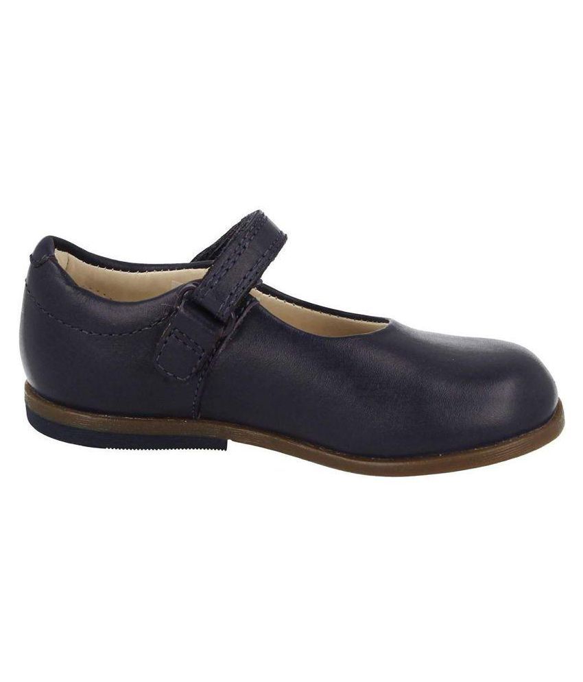 Clarks Girl's First Walking Shoes Price in India Buy Clarks Girl's