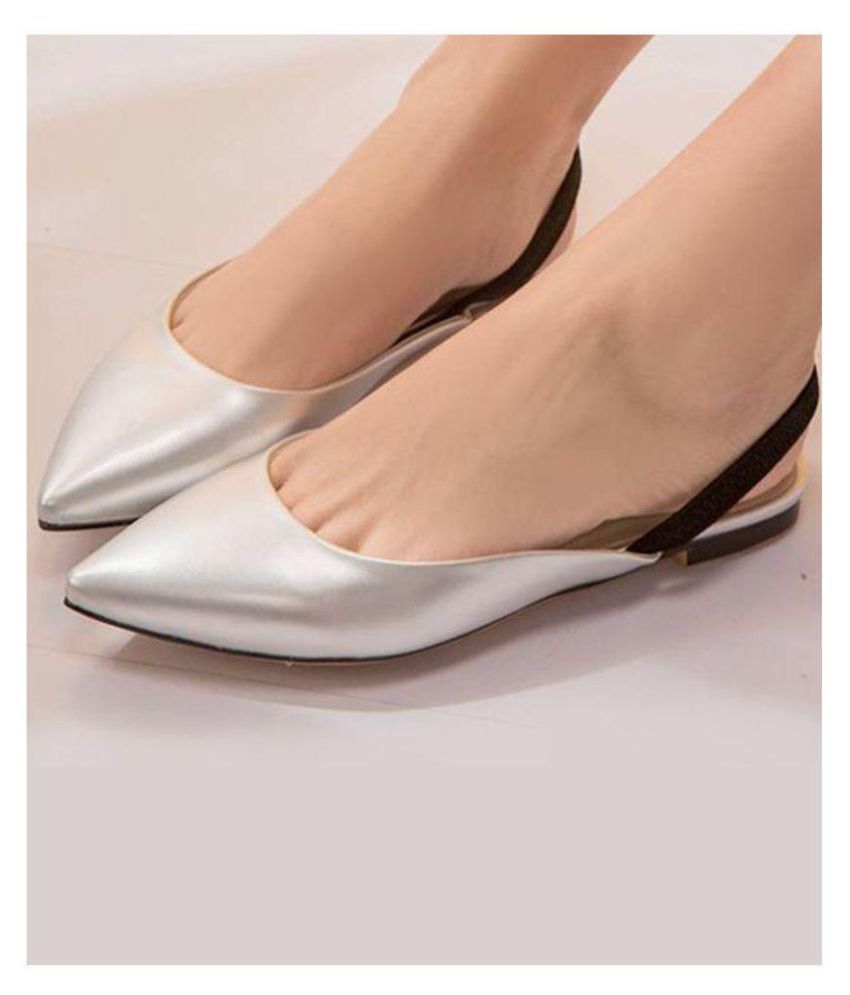 stores that sell flats