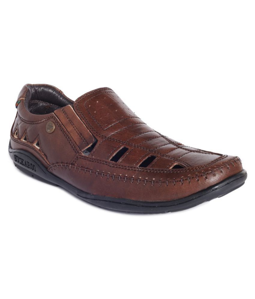 buckaroo sandal