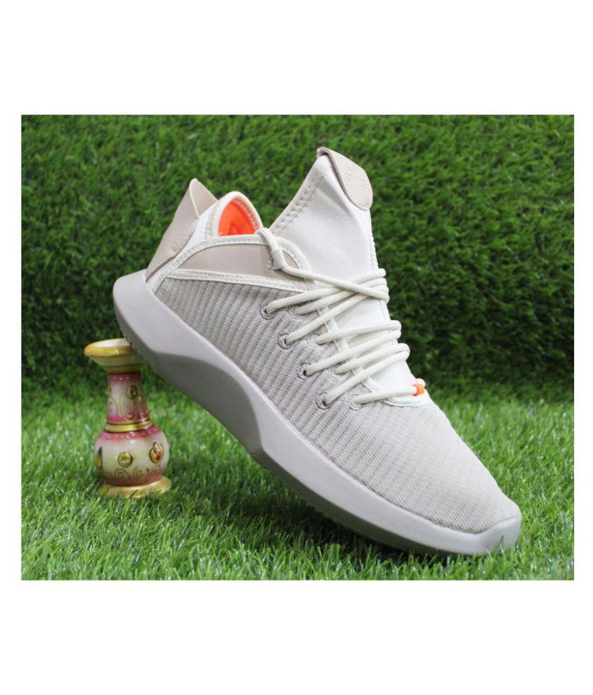 Air Style Beige Running Shoes - Buy Air 