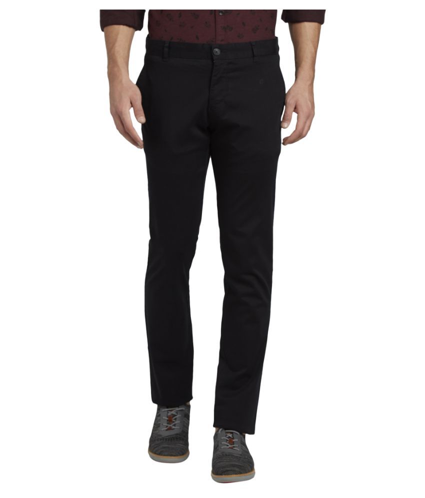 black tapered fit jeans