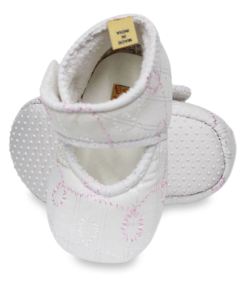 Tumble White Slip-On Style Baby Booties - 3 to 9 Months Price in India ...