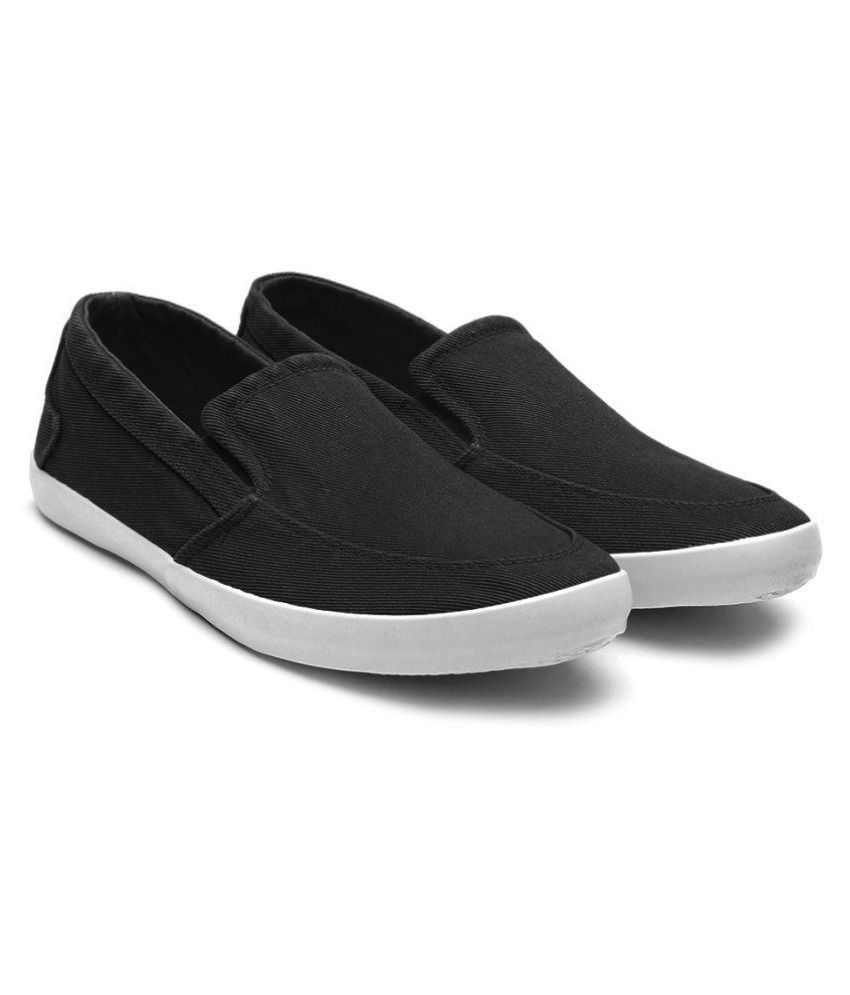 benetton slip ons