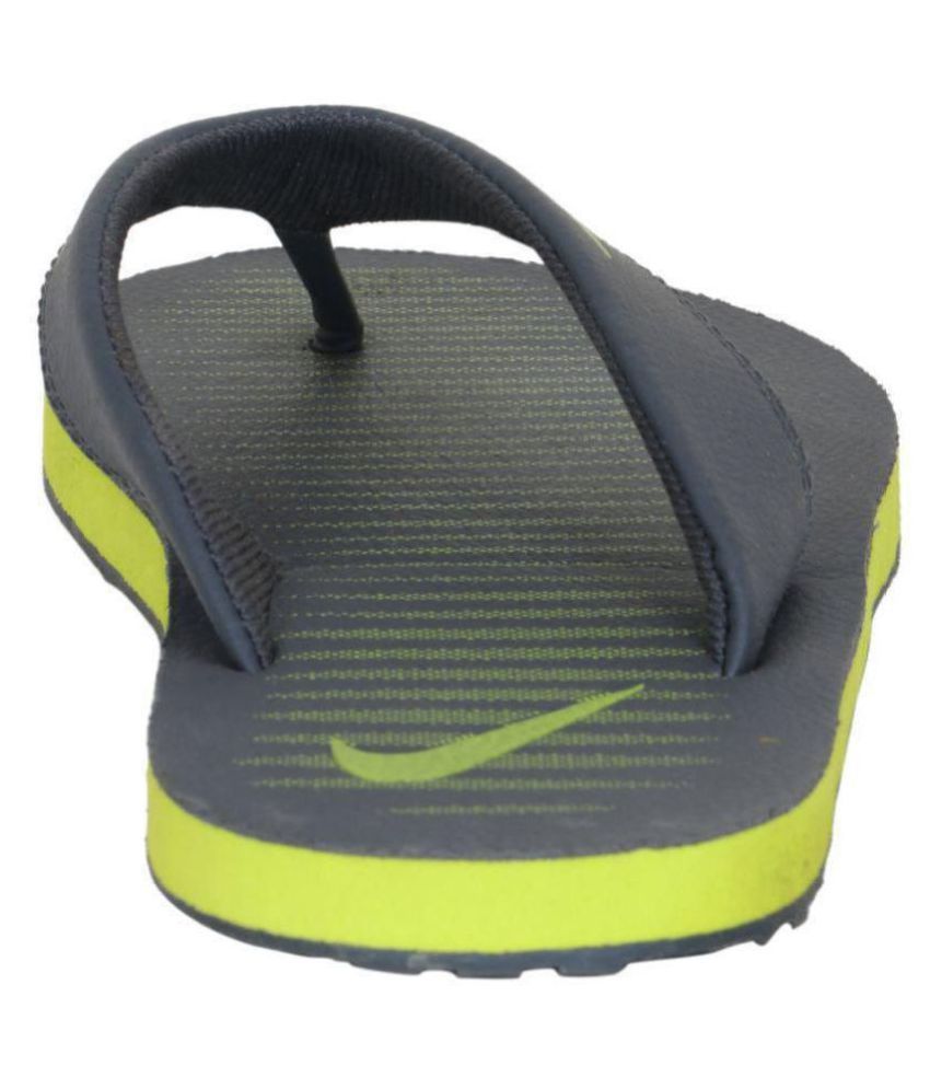 nike chroma slippers