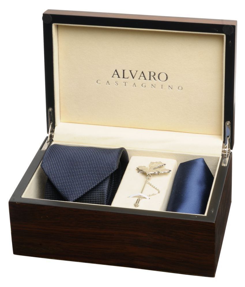 Alvaro Castagnino Wedding Gift Set: Buy Online at Low ...