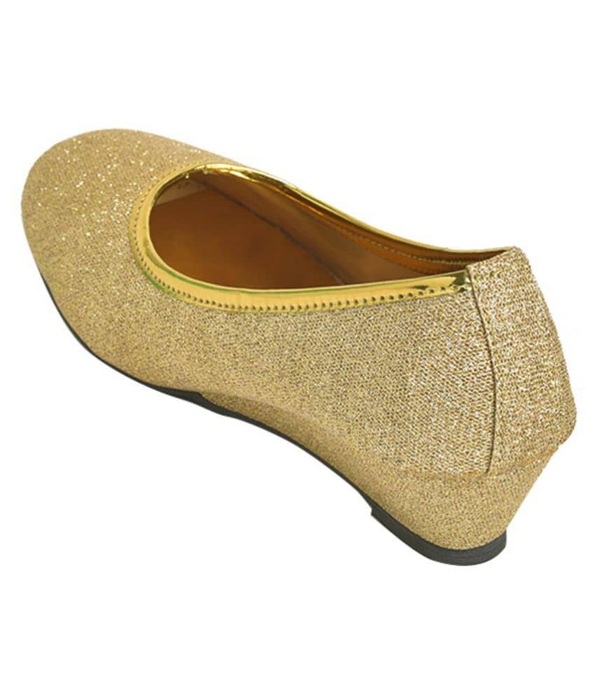 wedge heel belly