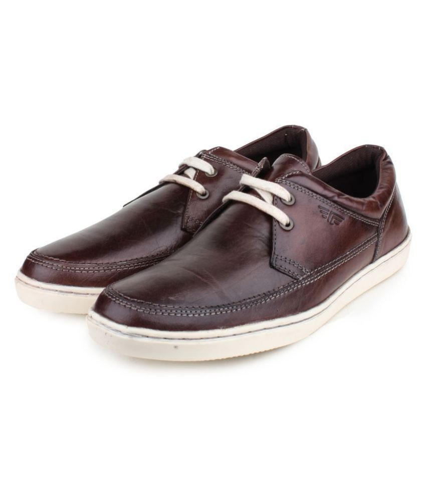 red tape brown leather sneakers