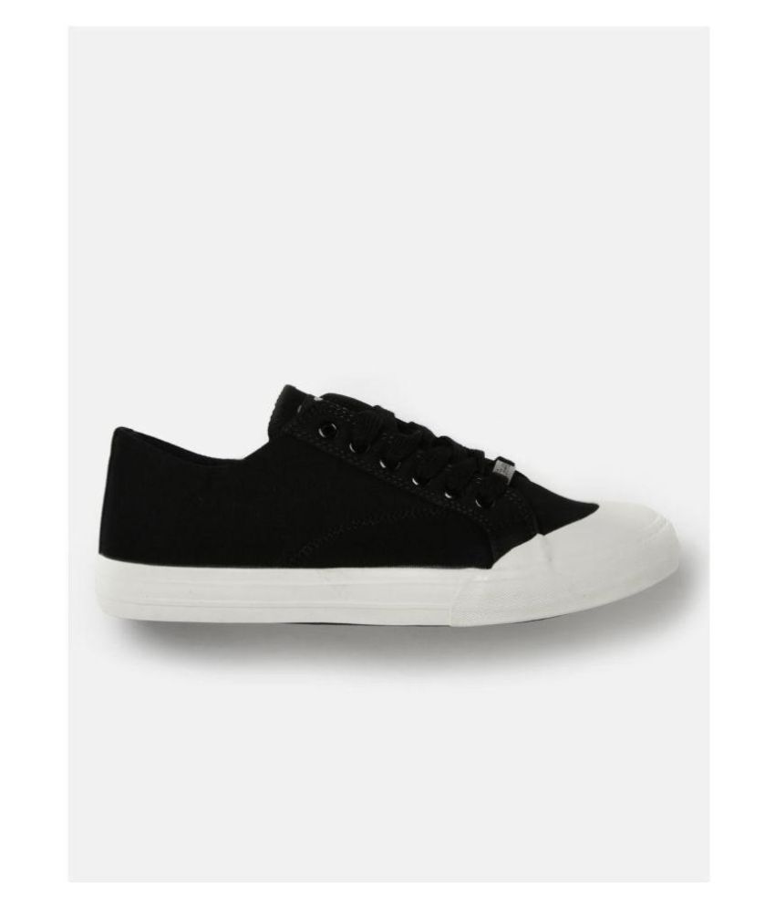 roadster shoes black sneakers