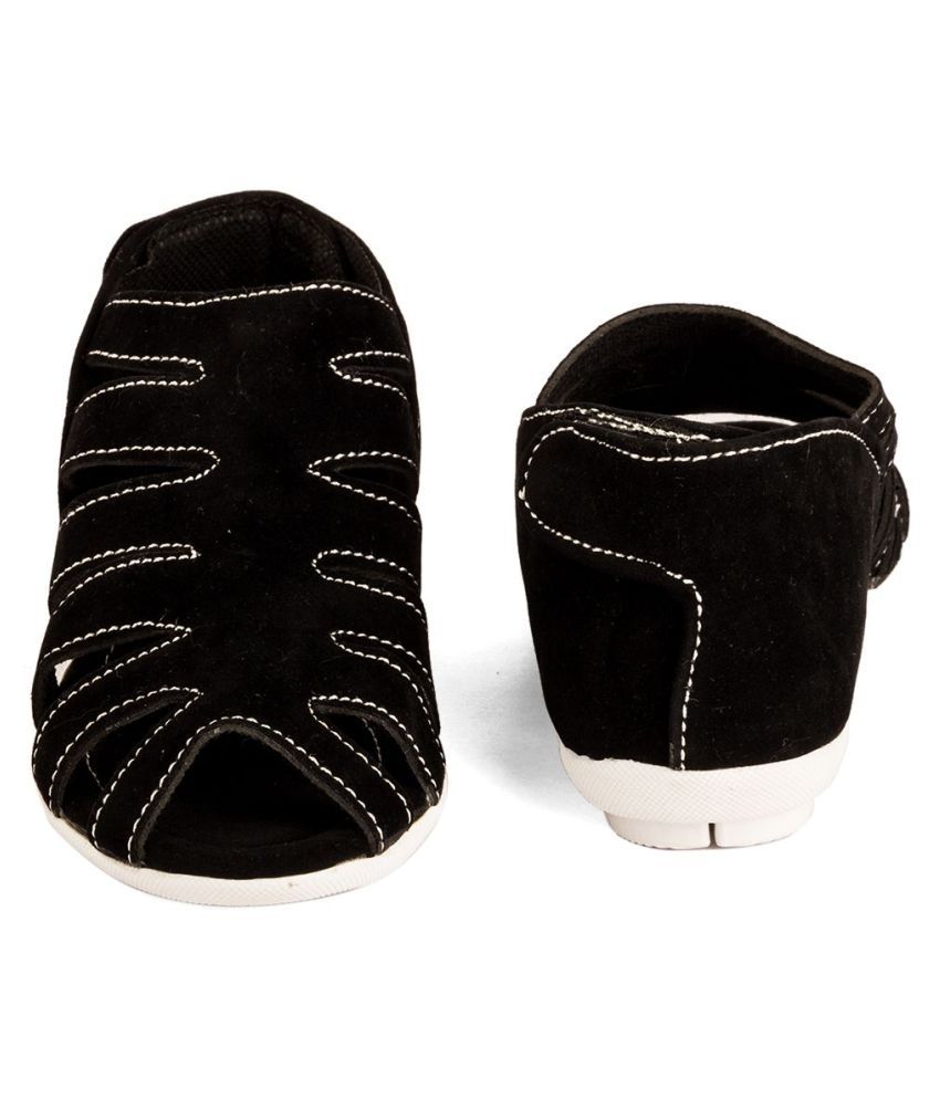 comfortable cute black flats