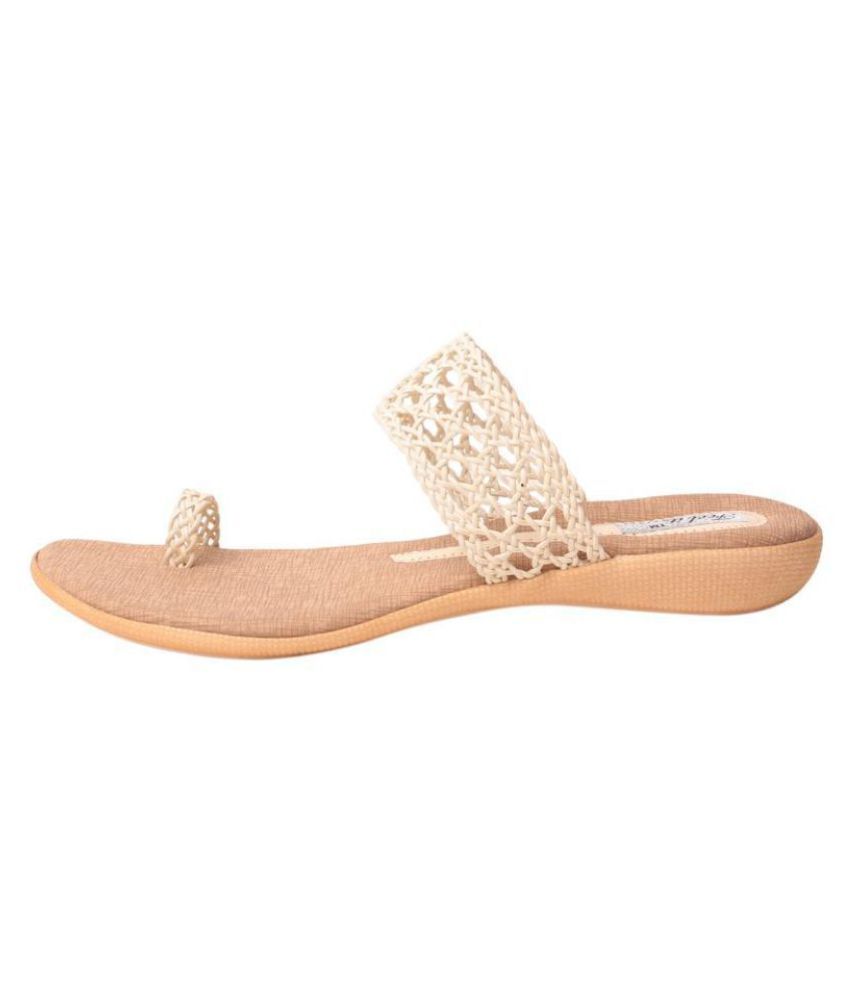 flats cream