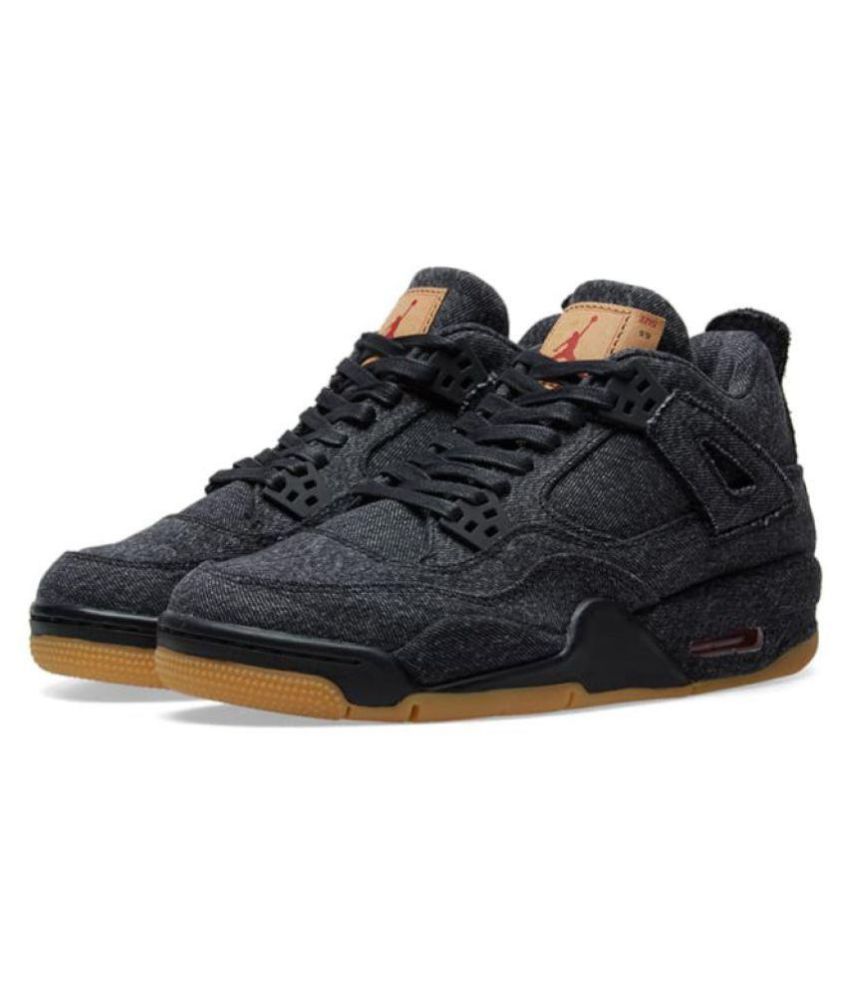 jordans levi