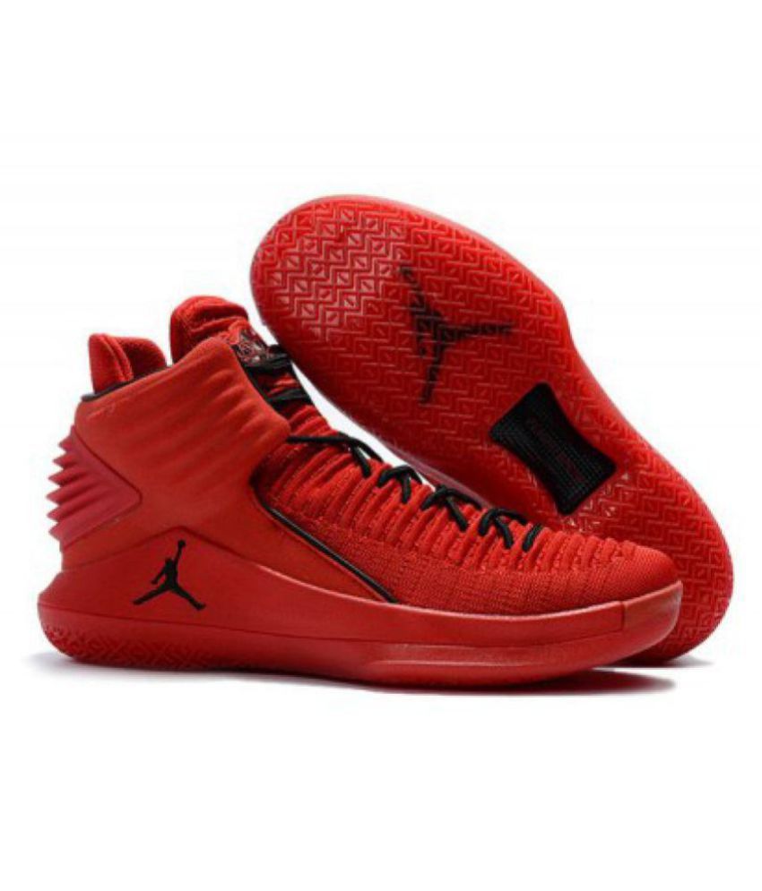 red sneakers jordans