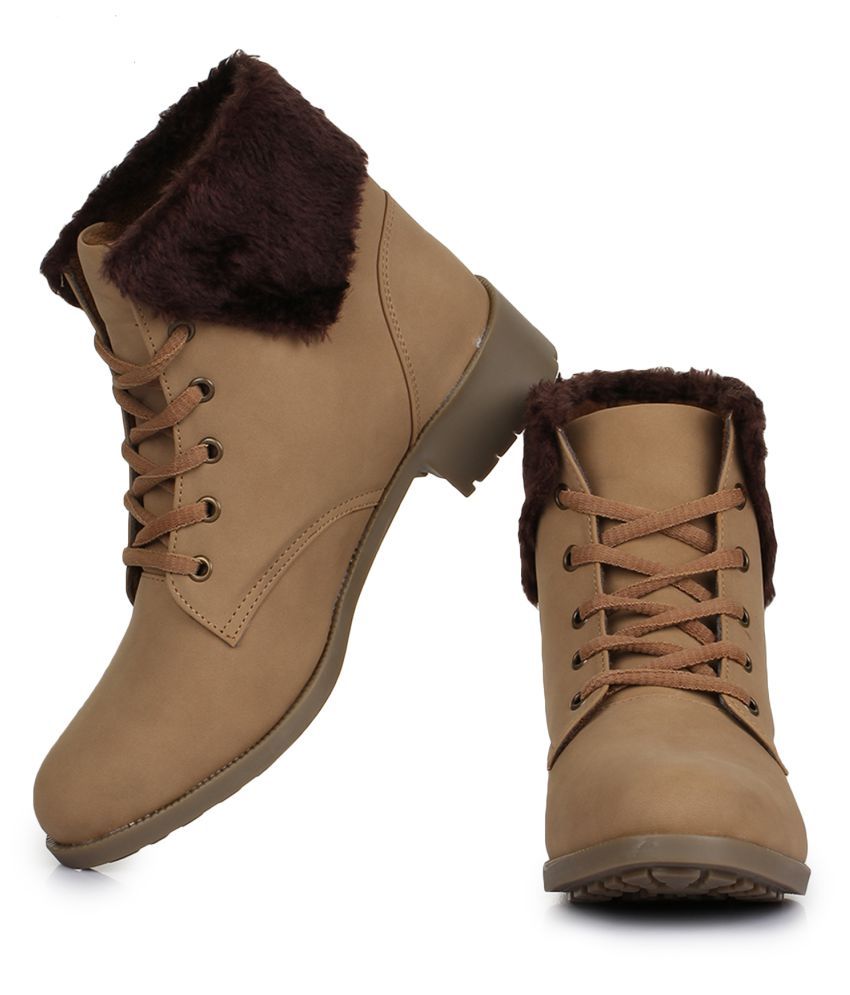 un adorn mid boots