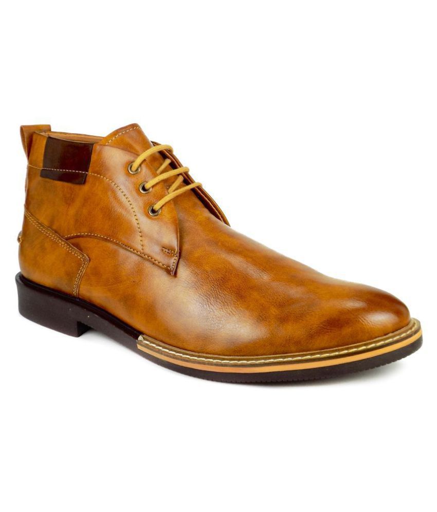 mens tan chukka