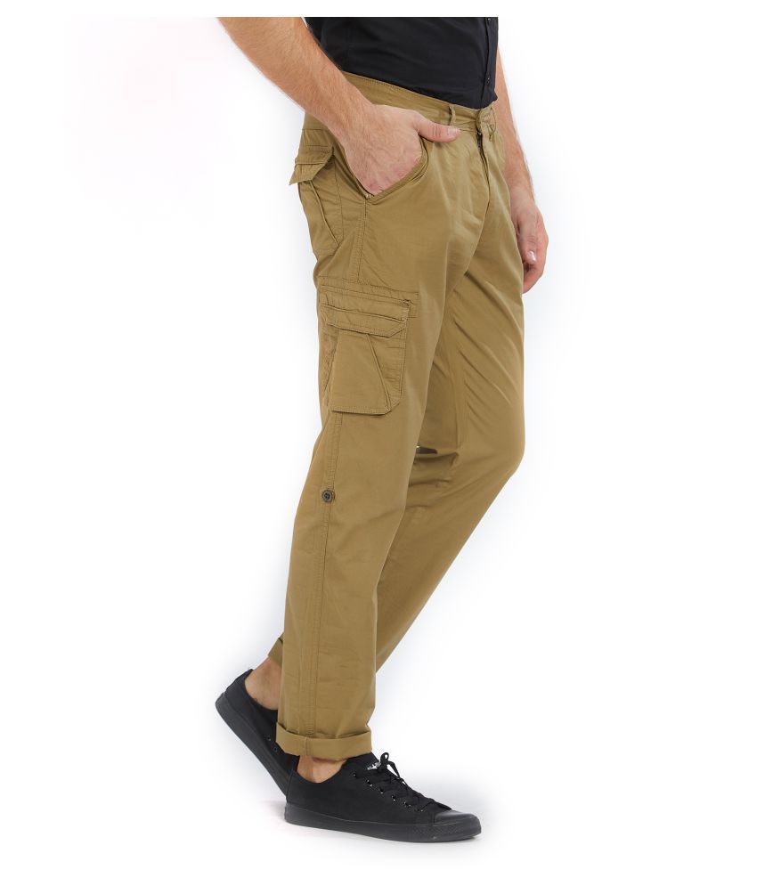 khaki cargos