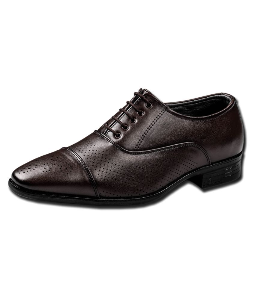 textured derby formal shoes