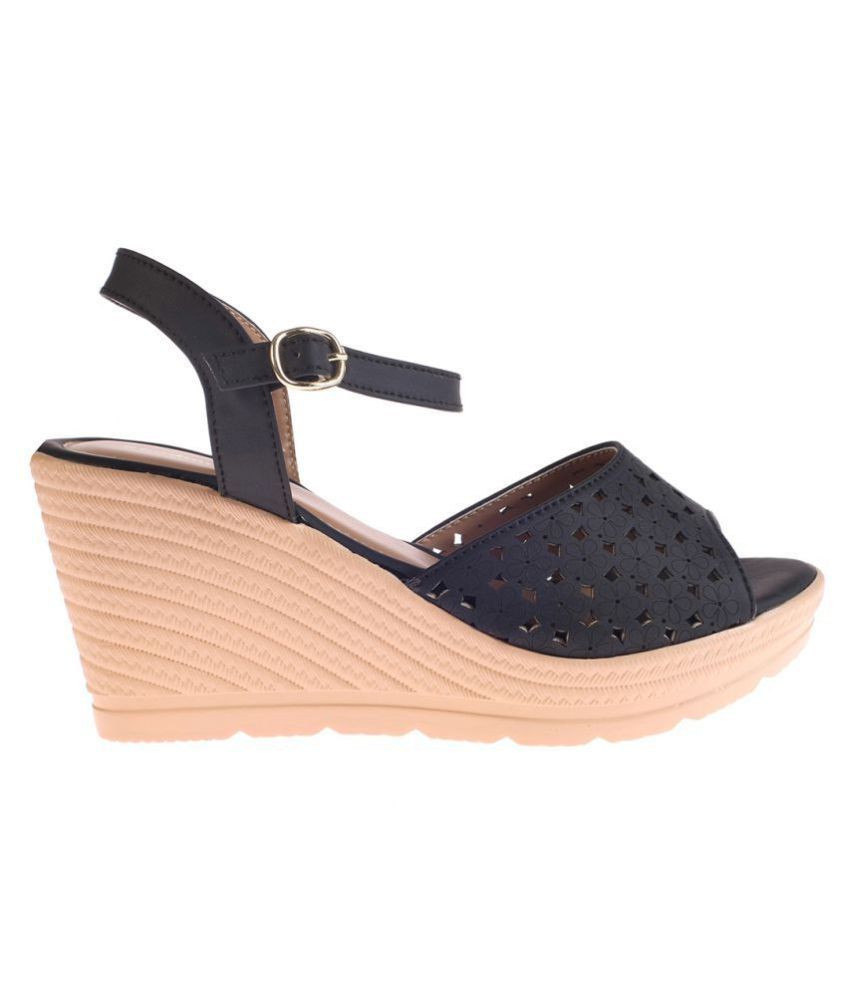 khadims high heels