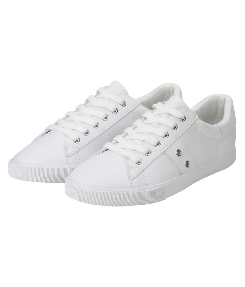 Red Tape Sneakers White Casual Shoes - Buy Red Tape Sneakers White ...