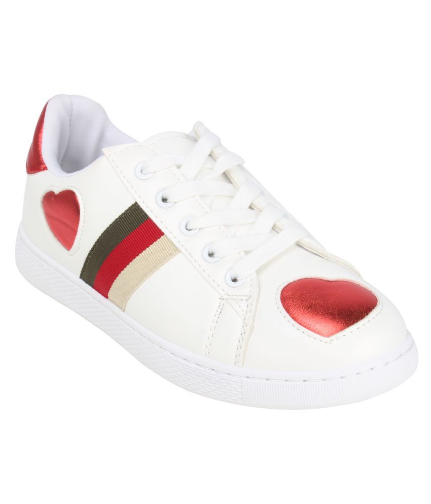 Catwalk White Casual Shoes Price in India Buy Catwalk Catwalk White Casual Shoes Price in India Buy Catwalk