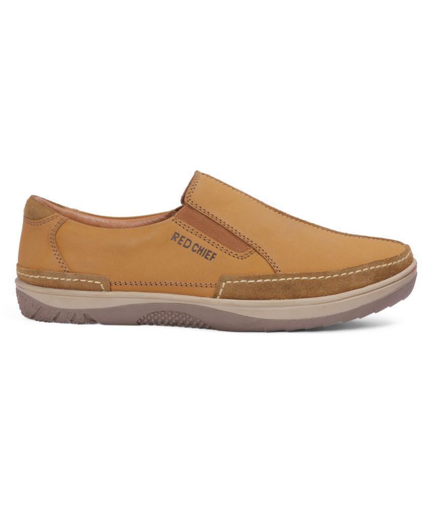 red chief casual shoes