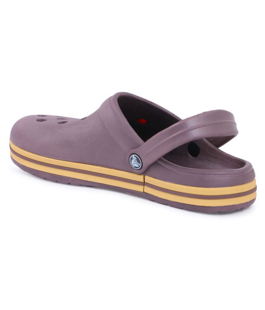 crocs brown sandals