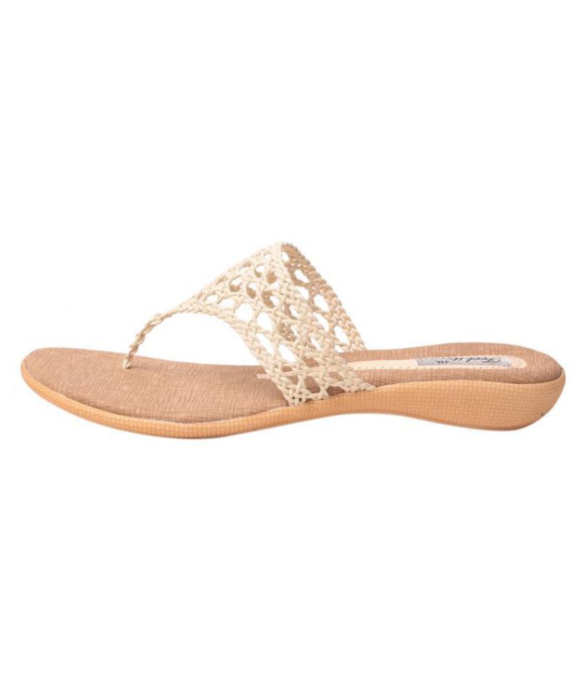 flats cream