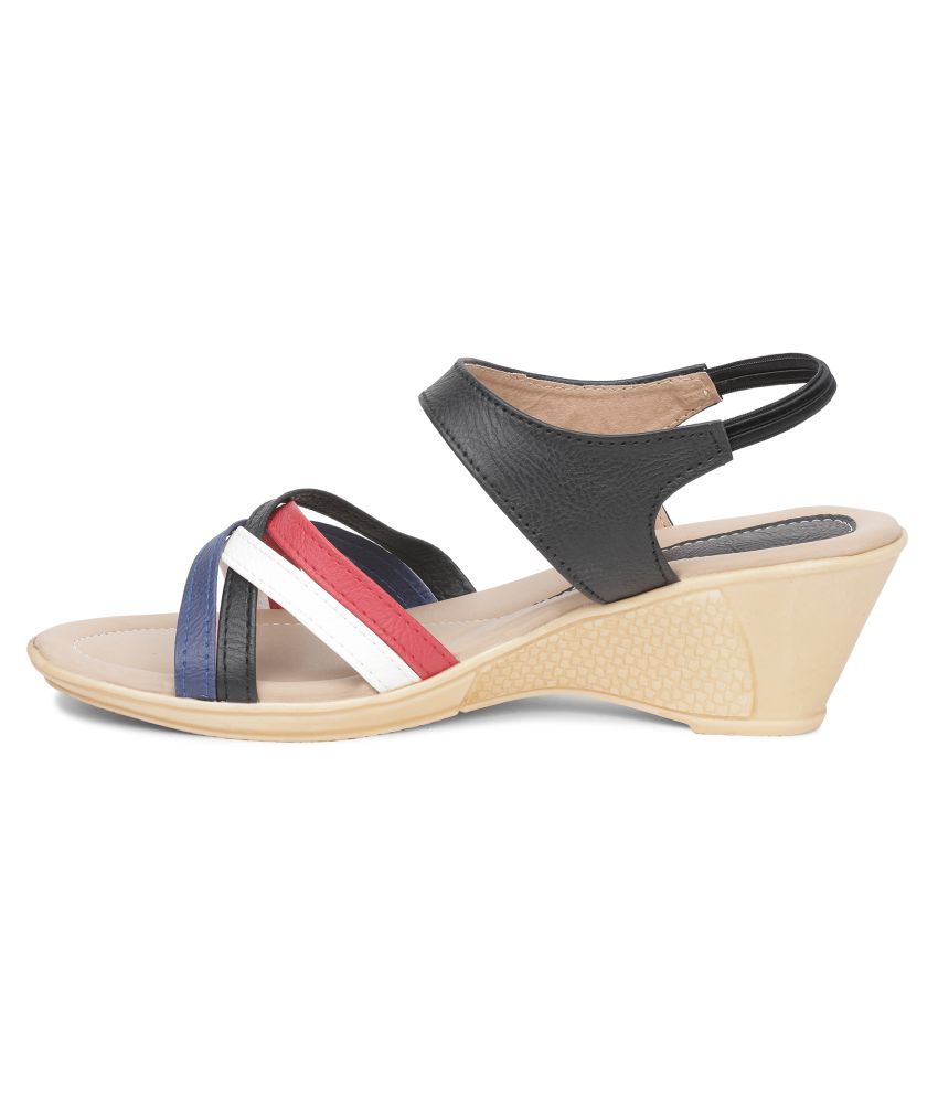 hugo boss flipflops