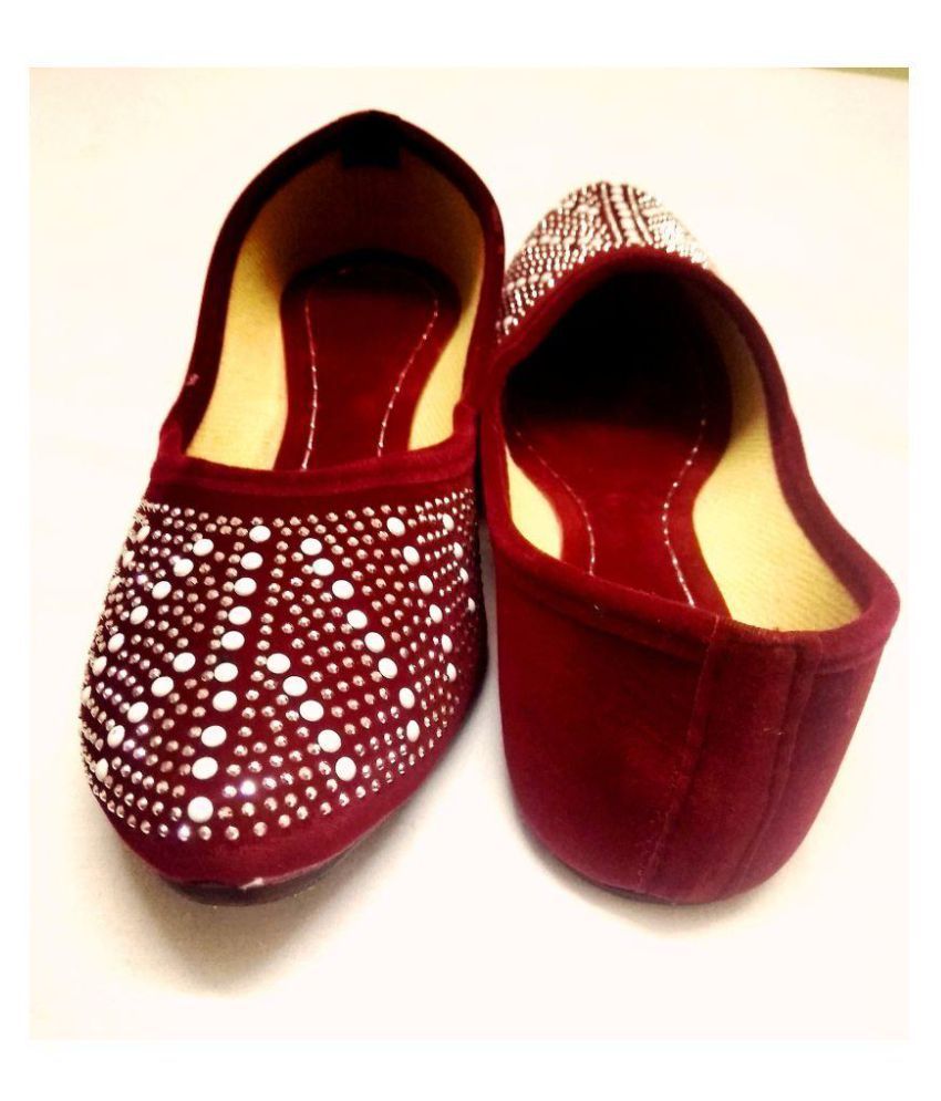 ethnic footwear for women's