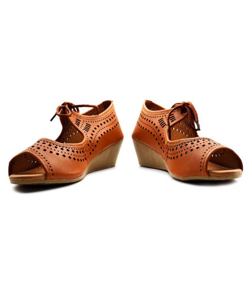 tan lace wedges