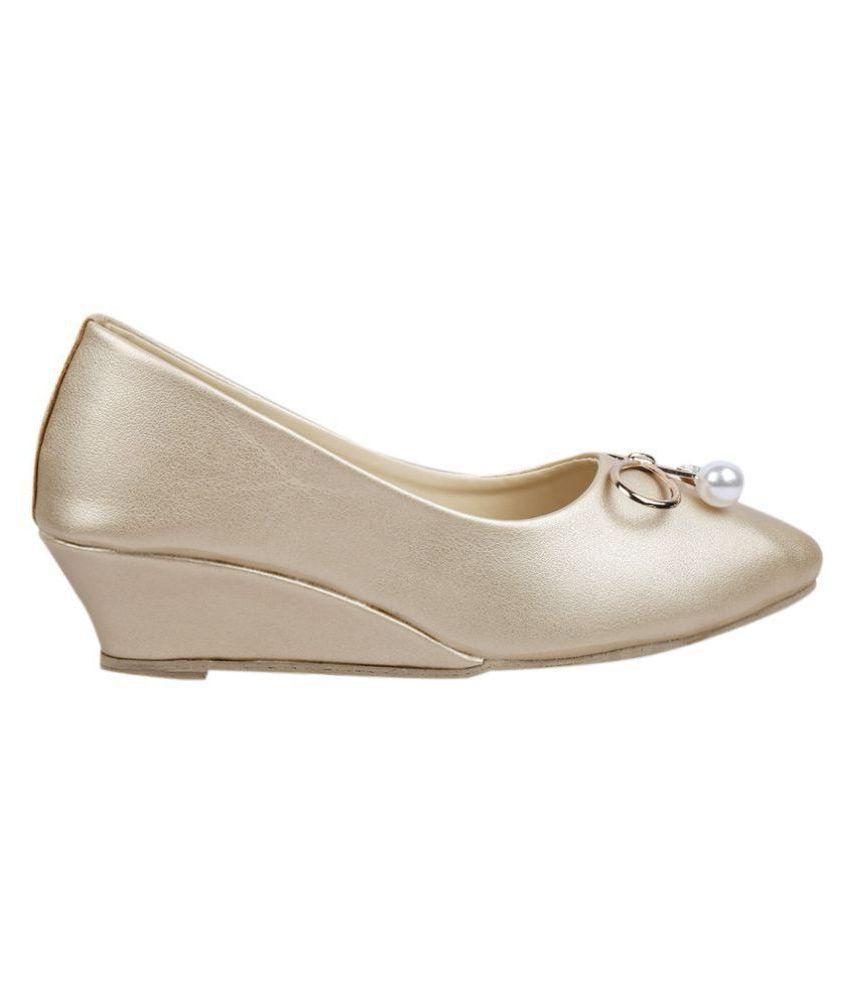 slip on ballerinas