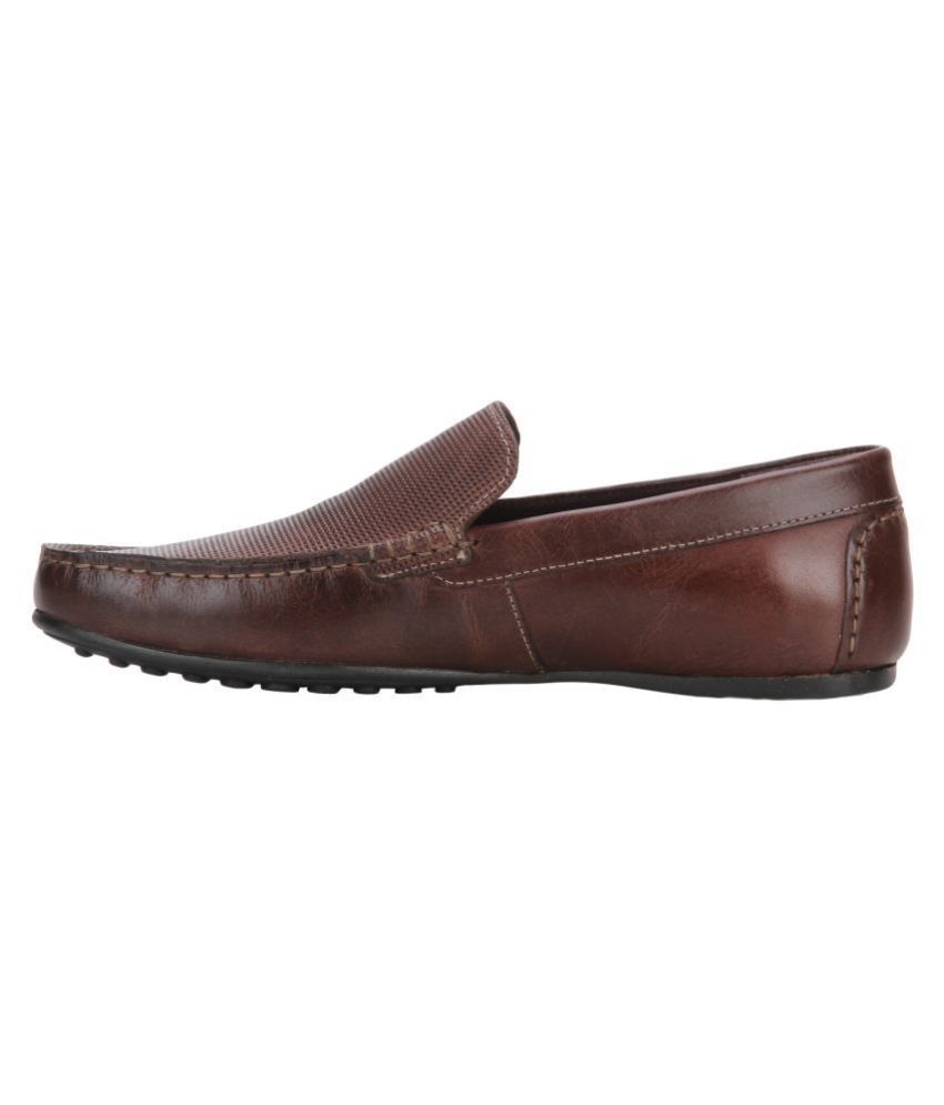 redtape brown loafers