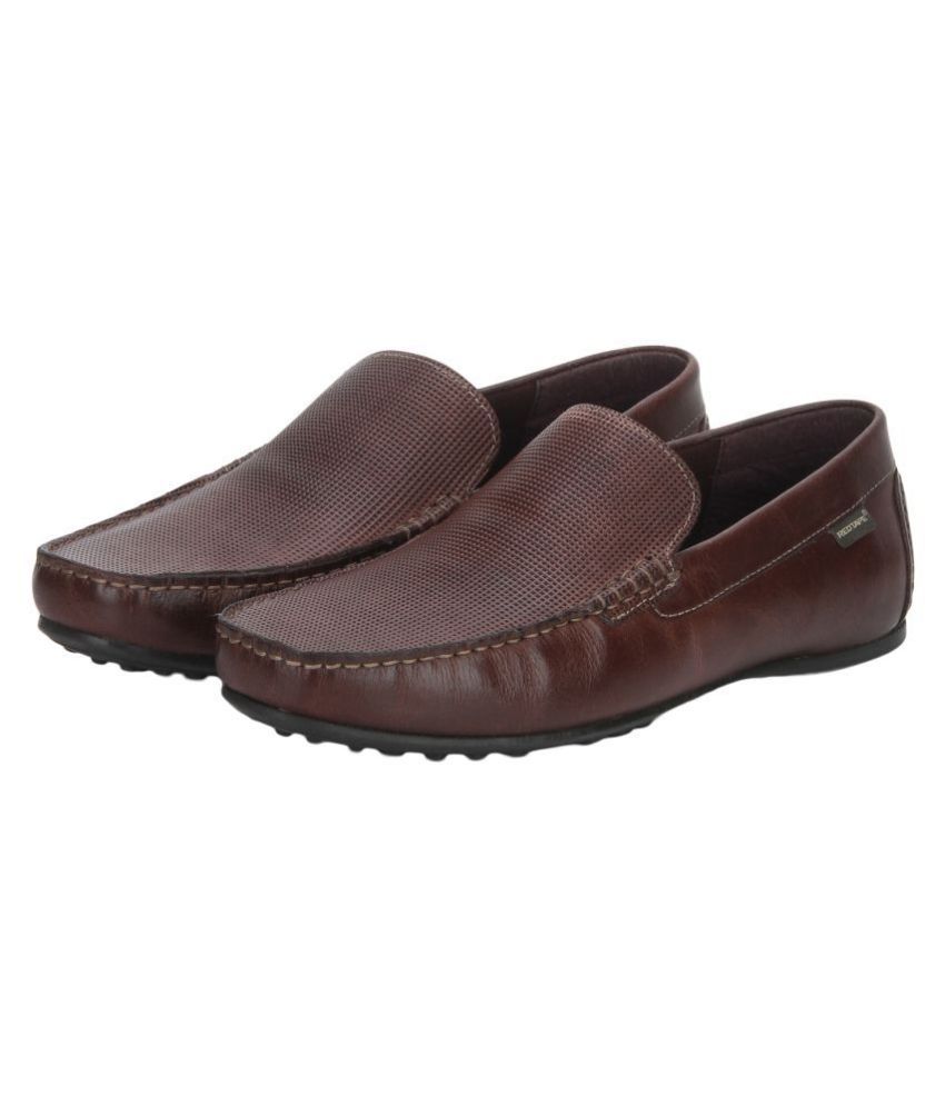 redtape brown loafers